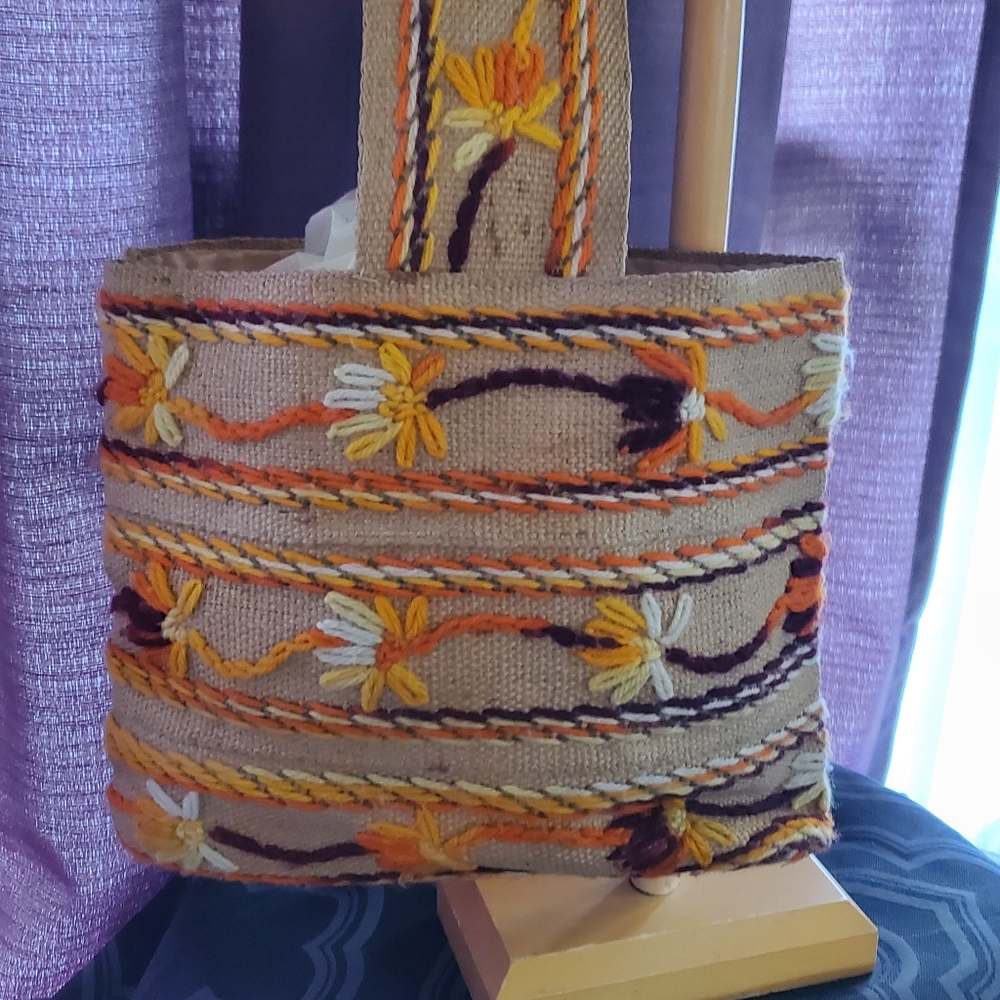 Vintage Embroidered Burlap Handbags - Picture 3 of 3